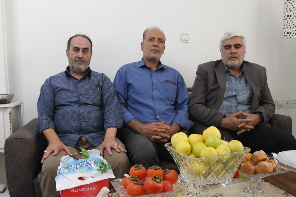 دیدار با ۹ بازنشسته شهرستان قرچک دیدار با ۹ بازنشسته شهرستان قرچک