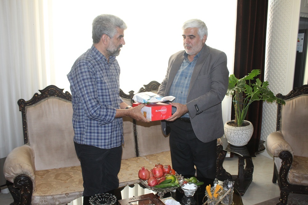 دیدار با ۹ بازنشسته شهرستان قرچک دیدار با ۹ بازنشسته شهرستان قرچک