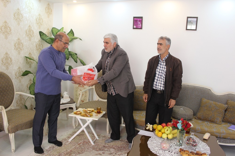 دیدار با ۲ بازنشسته شهرستان پردیس دیدار با ۲ بازنشسته شهرستان پردیس