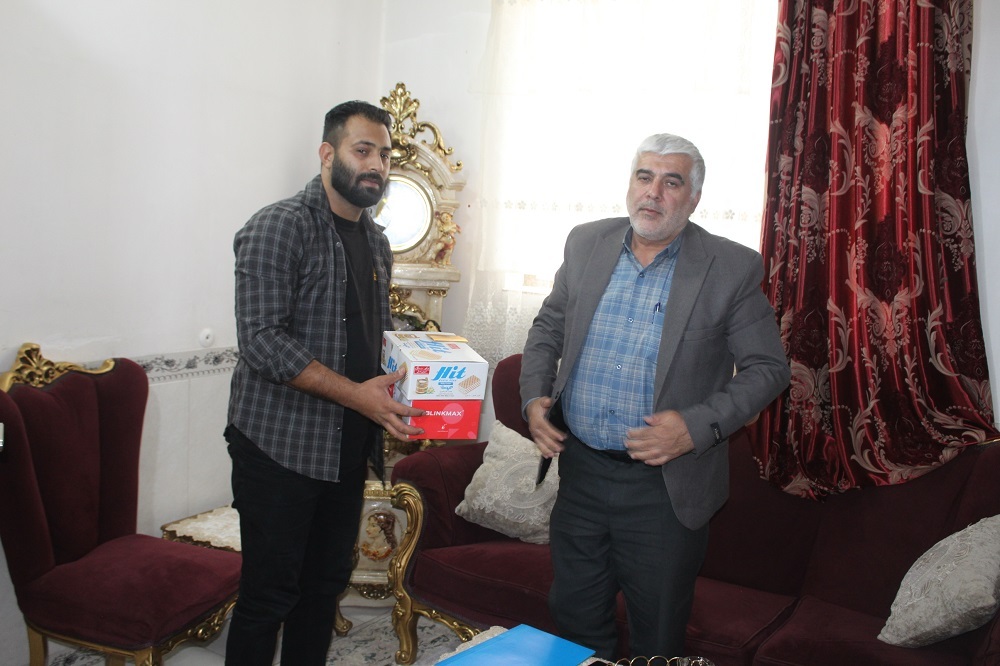 دیدار با 5 بازنشسته شهرستان ورامین دیدار با 5 بازنشسته شهرستان ورامین