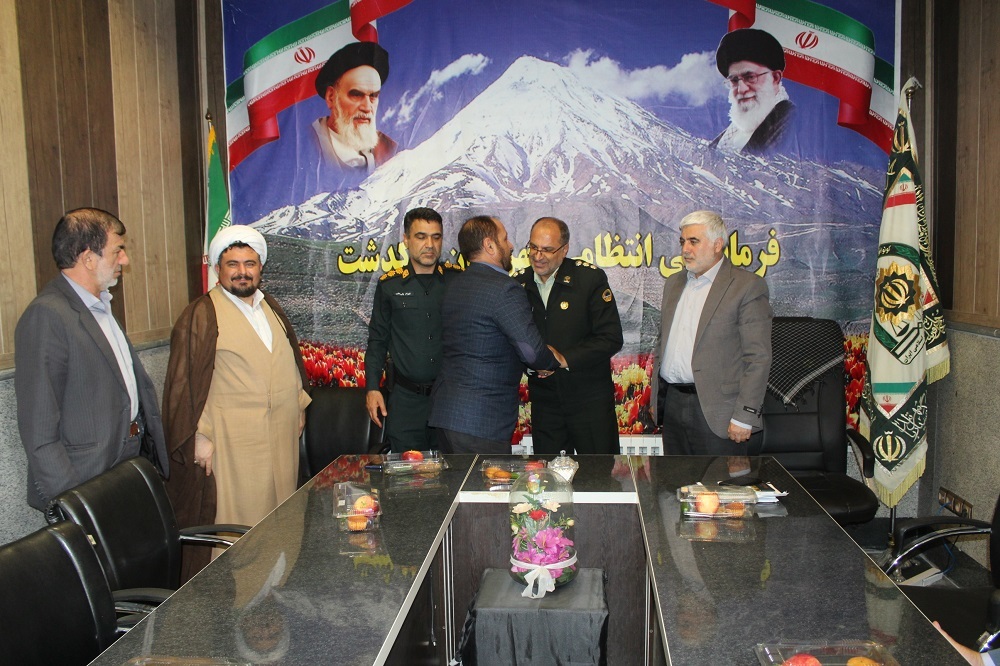 برگزاری مراسم معارفه مسئول دفتر کانون بازنشستگان انتظامی شهرستان پاکدشت برگزاری مراسم معارفه مسئول دفتر کانون بازنشستگان انتظامی شهرستان پاکدشت