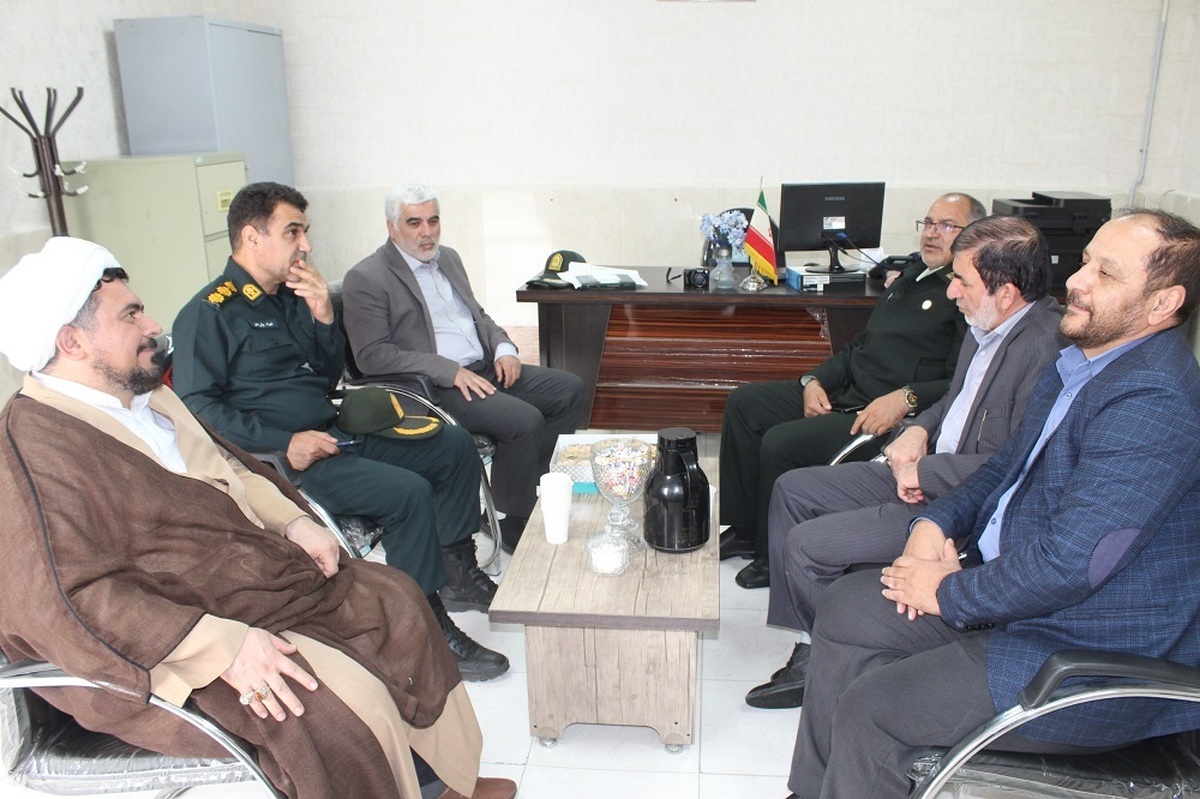 بازدید از دفتر نمایندگی شهرستان پاکدشت