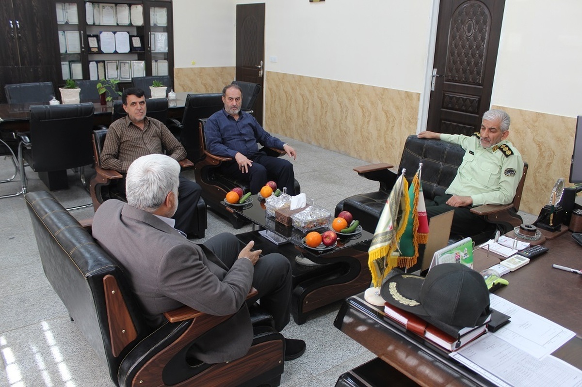 دیدار نوروزی رئیس کانون بازنشستگان شرق استان تهران با معاون نیروی انسانی فا ویژه شرق استان تهران