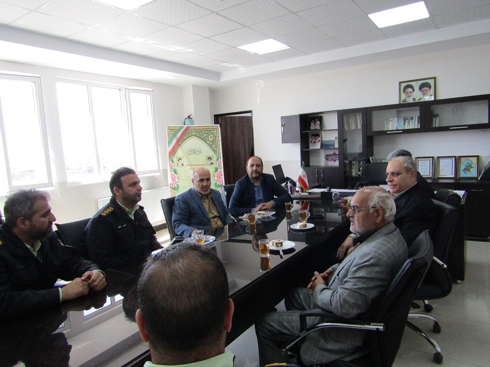 دیدار با رئیس کلانتری شریف آباد شهرستان پاکدشت دیدار با رئیس کلانتری شریف آباد شهرستان پاکدشت