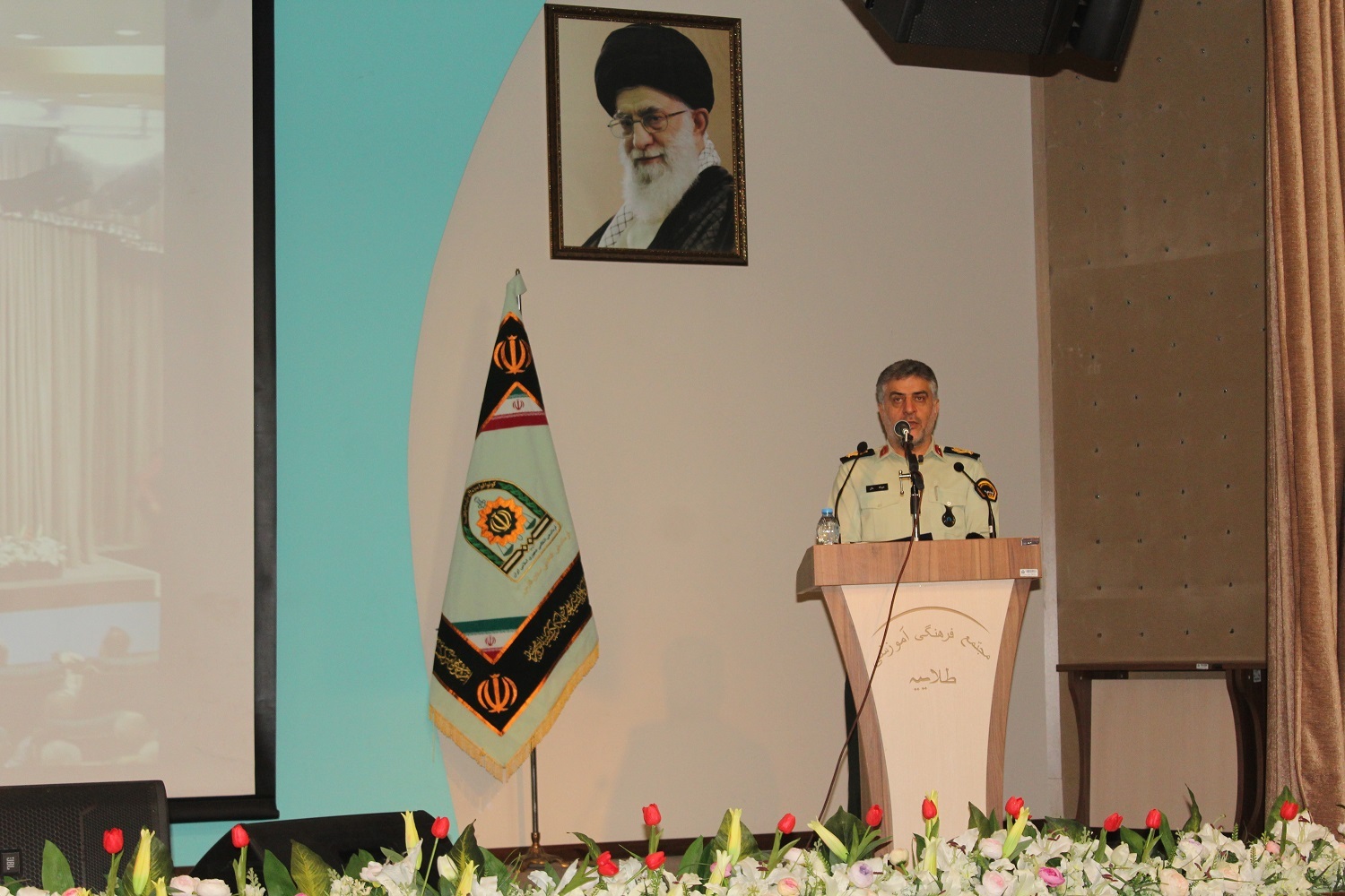 برگزاری مراسم ضیافت و دیدار بازنشستگان انتظامی با فرمانده انتظامی استان فارس برگزاری مراسم ضیافت و دیدار بازنشستگان انتظامی با فرمانده انتظامی استان فارس