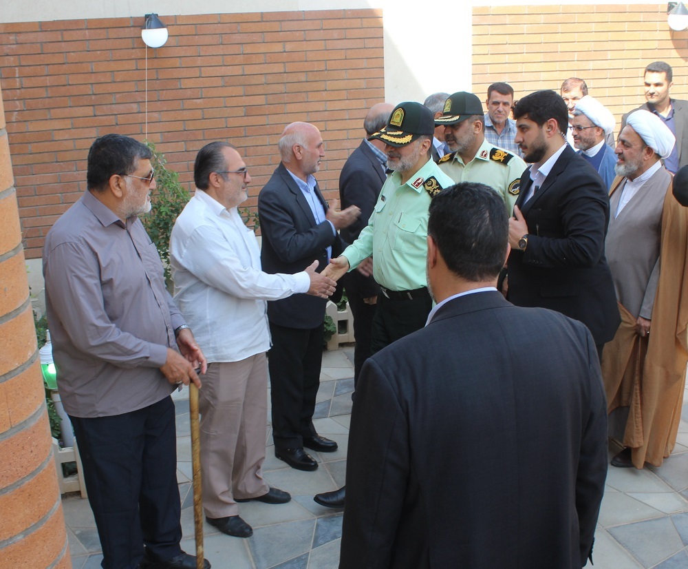 بازدید فرمانده کل فراجا از کانون بازنشستگان شرق استان تهران بازدید فرمانده کل فراجا از کانون بازنشستگان شرق استان تهران