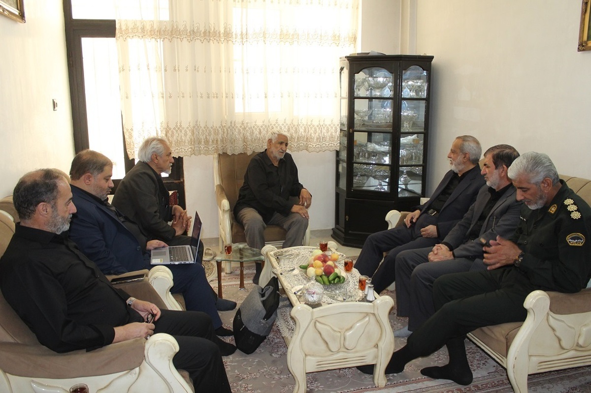 دیدار رئیس کانون بازنشستگان انتظامی با ۳ عضو کانون شرق استان تهران