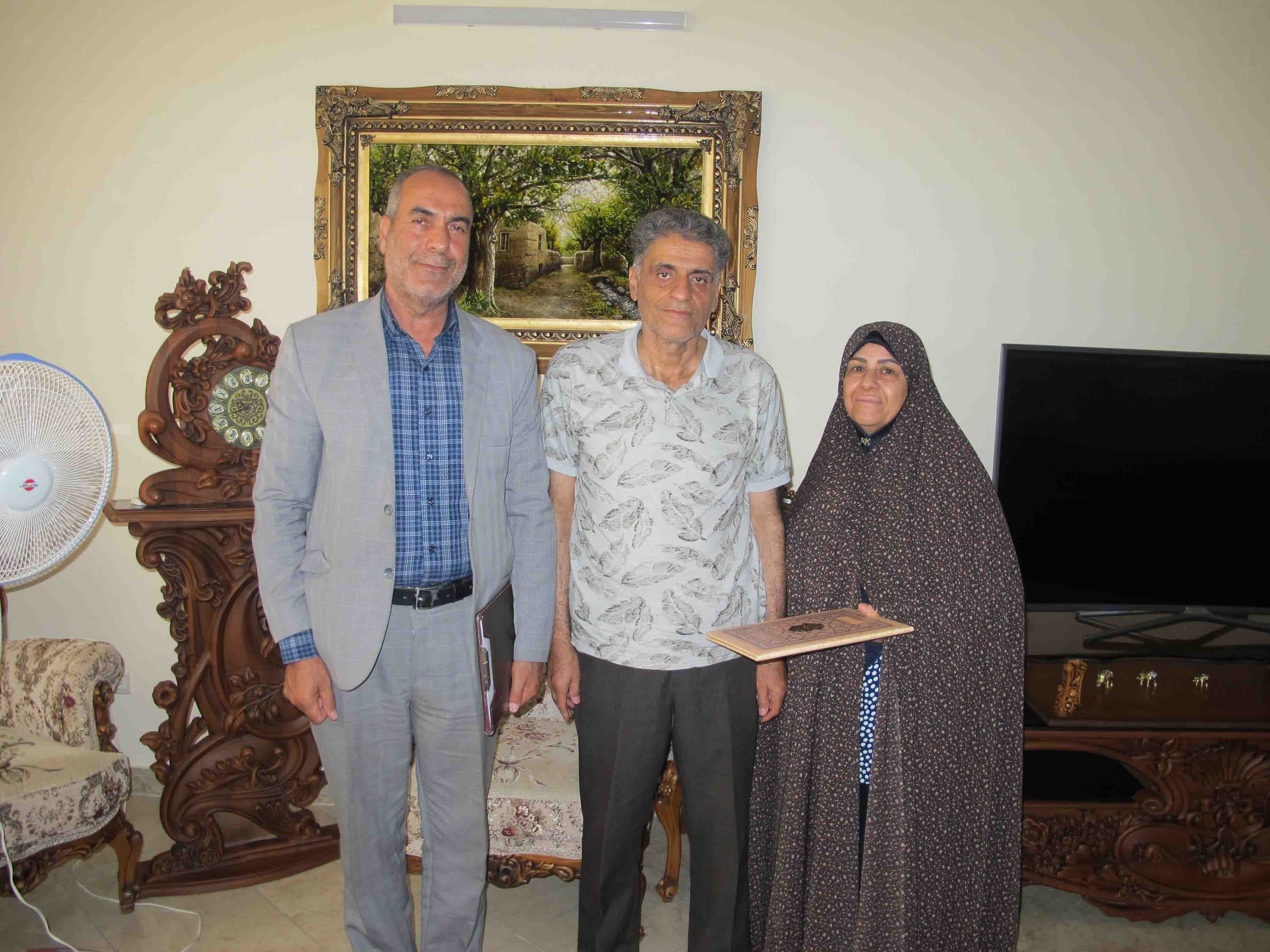 دیدار رئیس کانون بازنشستگان استان مرکزی با ۵ نفر از پیشکسوتان دیدار رئیس کانون بازنشستگان استان مرکزی با ۵ نفر از پیشکسوتان