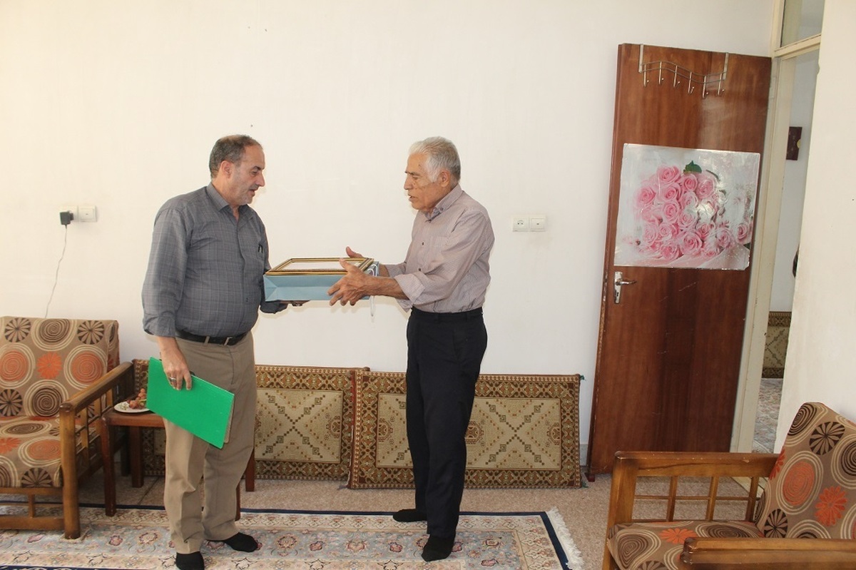 دیدار با ۴ بازنشسته در شهرستان ورامین