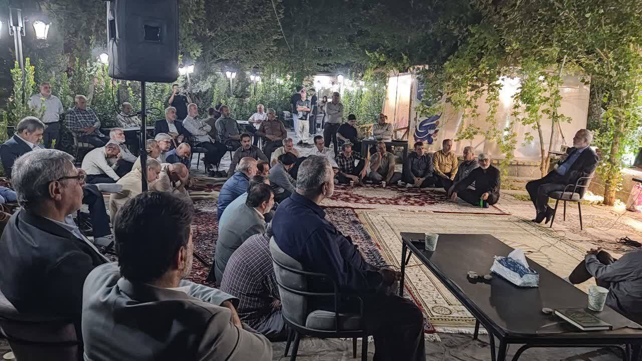 هشتاد و سومین جلسه عمومی هیئت پاسداران و پیشکسوتان فراجا شرق استان تهران هشتاد و سومین جلسه عمومی هیئت پاسداران و پیشکسوتان فراجا شرق استان تهران