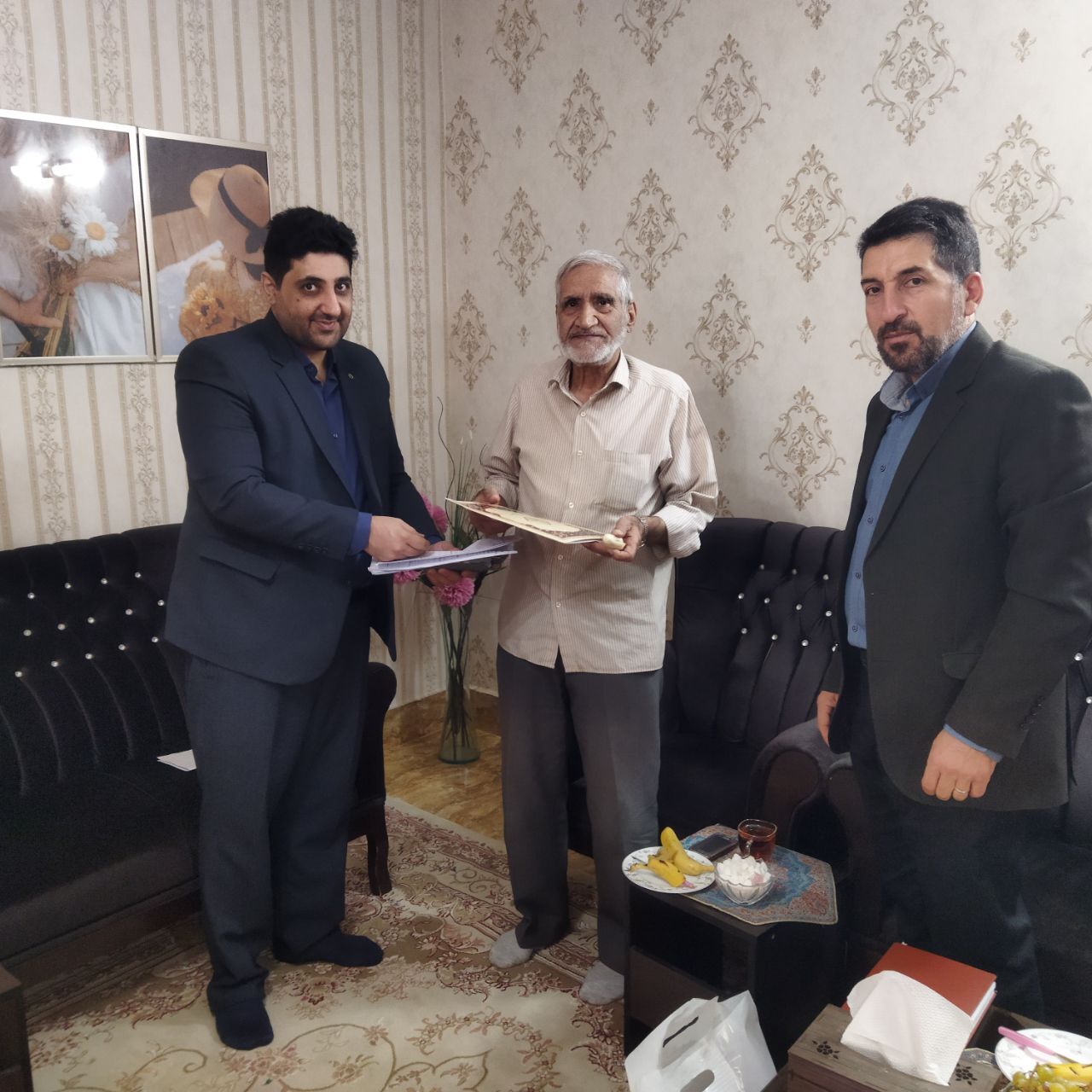 دیدار و ملاقات با 7 بازنشسته ملایر دیدار و ملاقات با 7 بازنشسته ملایر