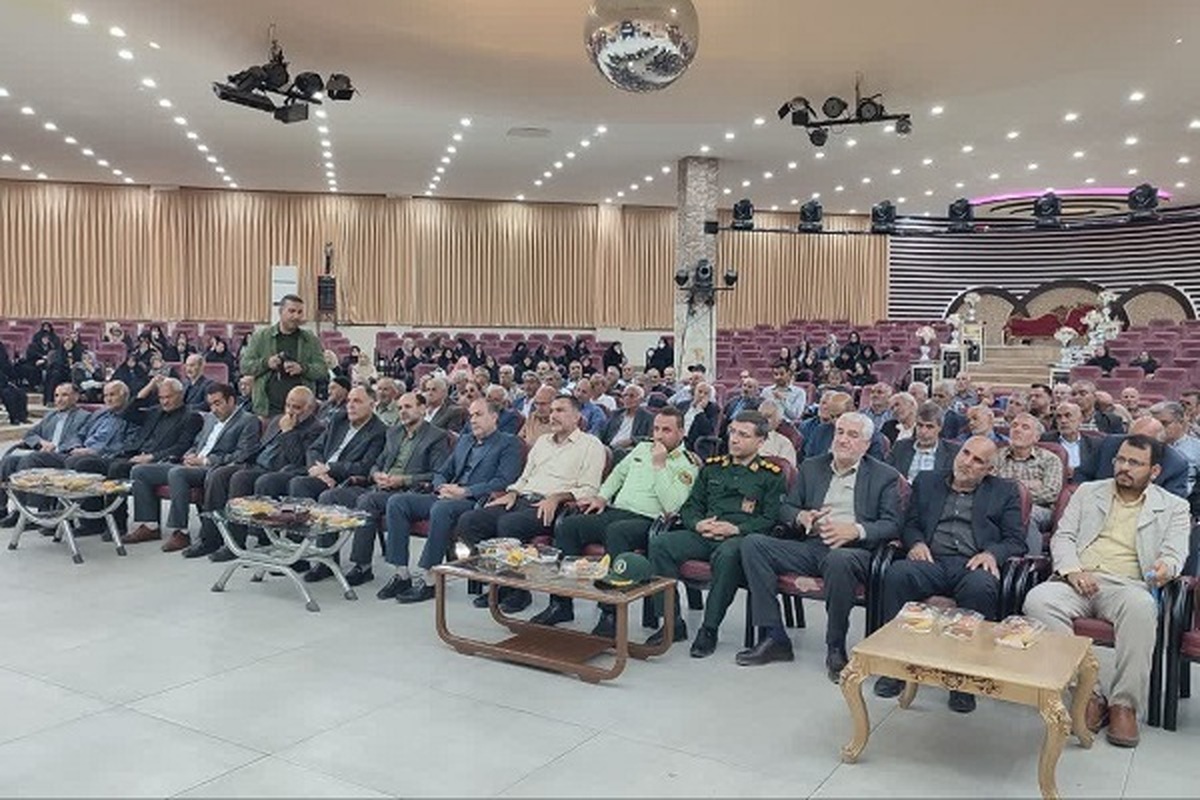 برگزاری ضیافت خانوادگی شهرستان قروه با حضور ۲۰ بازنشسته و خانواده آنها