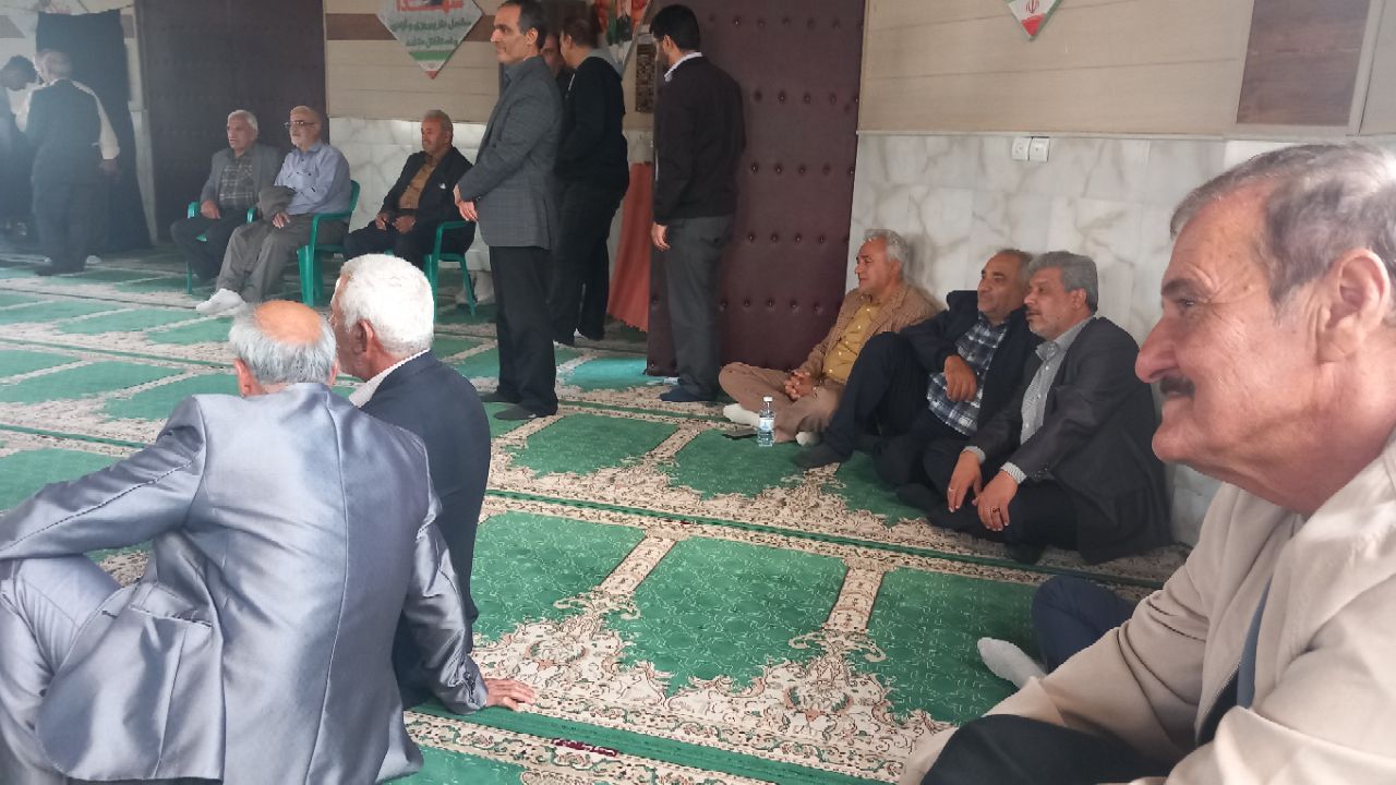 اردوی یک روزه شهید کلاهدوز شهمیرزاد با حضور 20 بازنشسته و خانوادهایشان برگزار شد اردوی یک روزه شهید کلاهدوز شهمیرزاد با حضور 20 بازنشسته و خانوادهایشان برگزار شد