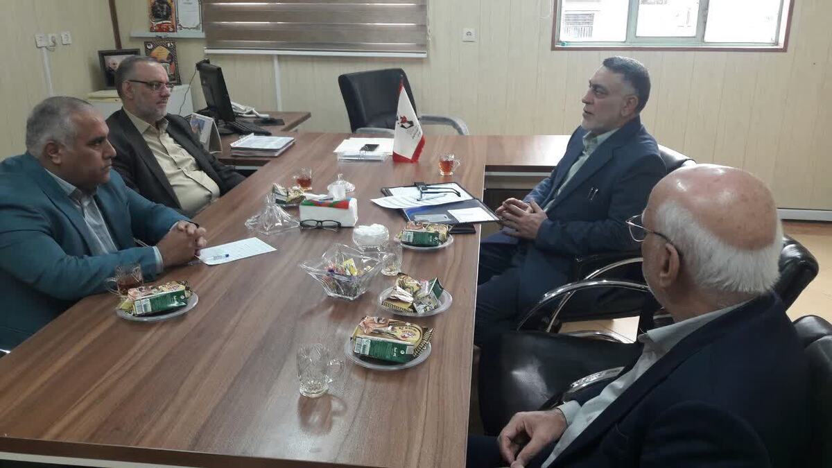 جلسه هم اندیشی با رئیس بنیاد شهید شهرستان ورامین