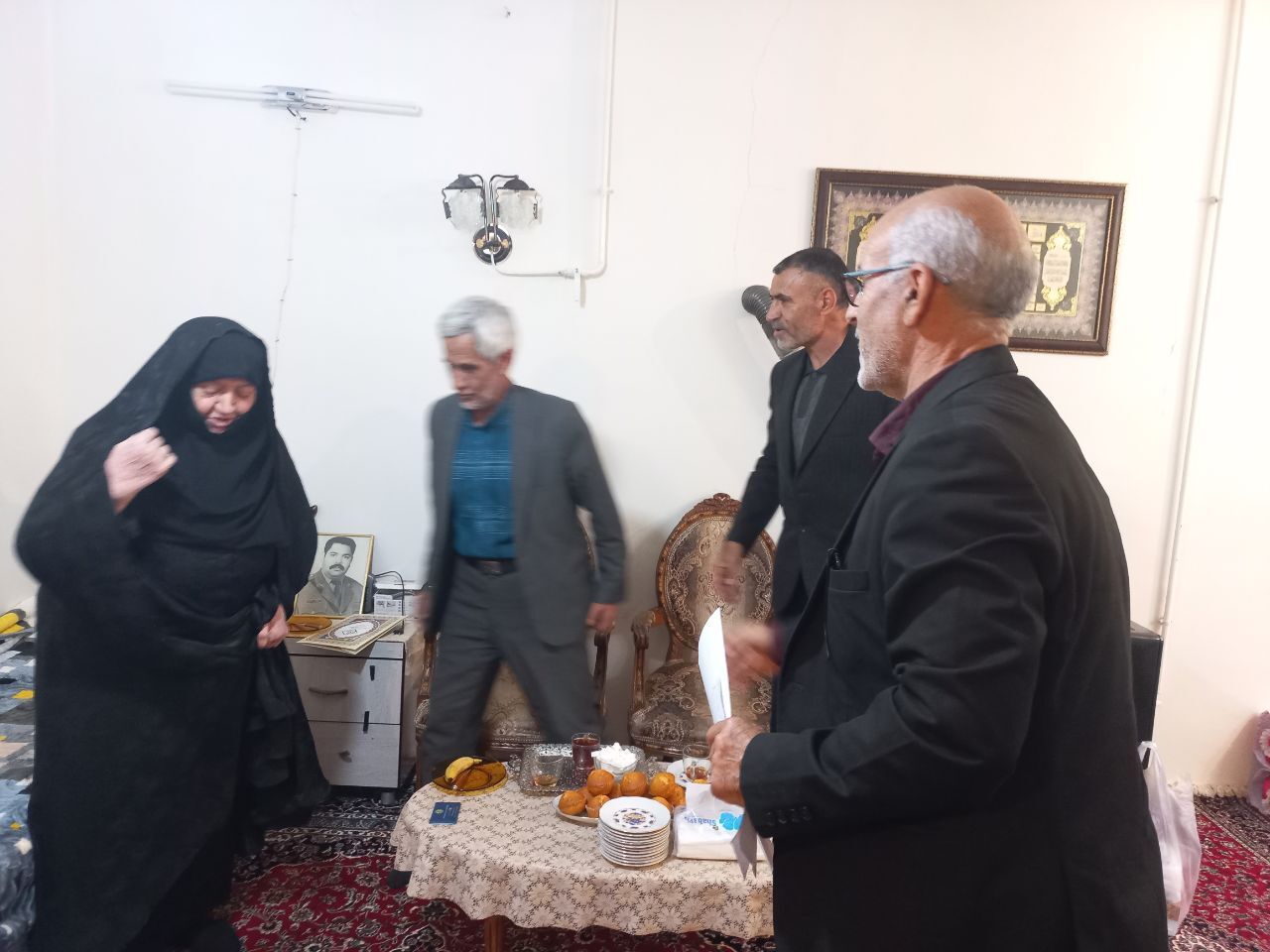 دیدار با 10 مستمری بگیر شهرستان هرسین دیدار با 10 مستمری بگیر شهرستان هرسین