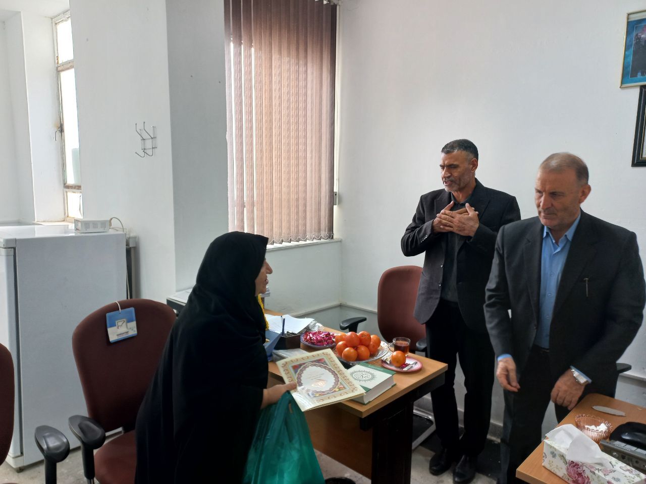 دیدار با ۷ مستمری بگیر شهرستان کنگاور . دیدار با ۷ مستمری بگیر شهرستان کنگاور .