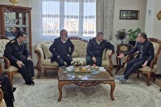 دیدار فرمانده انتظامی استان با ۲ پیشکسوت بازنشسته شهرستان سنندج