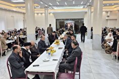 برگزاری ضیافت خانوادگی شهرستان سنندج با حضور ۲۵ مستمری بگیر و خانواده آنها