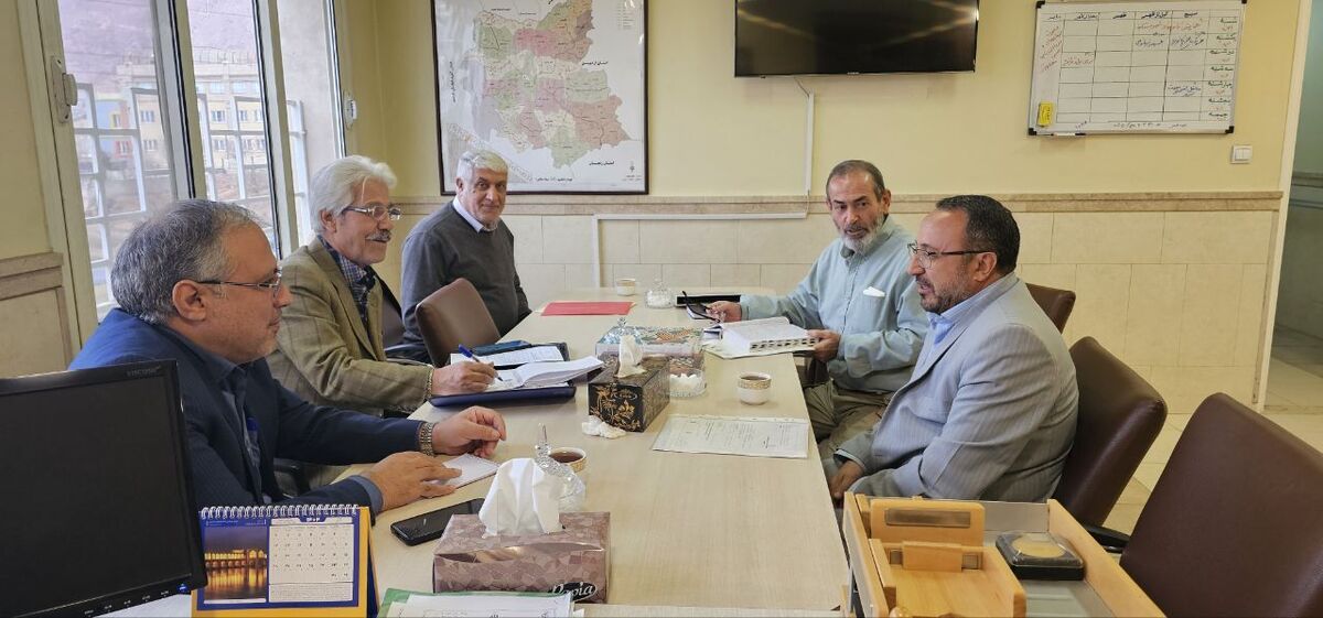 برگزاری جلسه شورای هماهنگی روسای کانون های بازنشستگان نیروهای مسلح استان آذربایجانشرقی