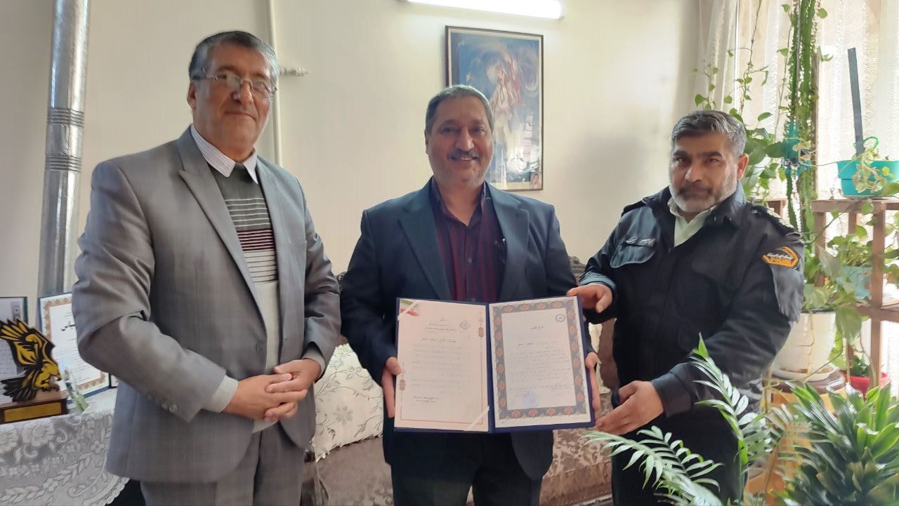 دیدار و ملاقات با ۴ نفر از اعضای وابسته شهرستان شاهین شهر دیدار و ملاقات با ۴ نفر از اعضای وابسته شهرستان شاهین شهر