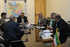 کمیسیون رسیدگی به وضعیت ۱۳ نفر از معسرین بازنشسته و مستمری بگیر استان لرستان