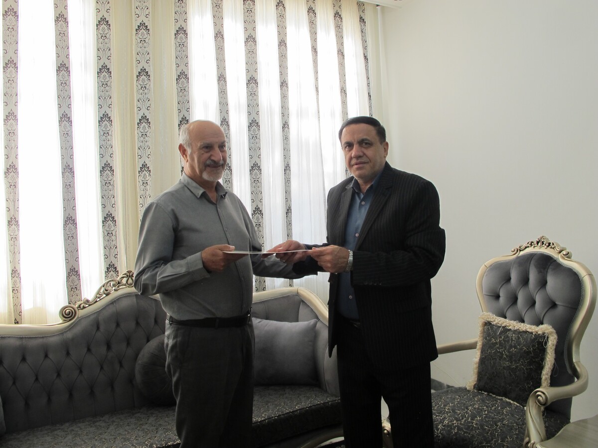 دیدار با ۲ نفر پیشکسوت بازنشسته شهرستان خرم آباد