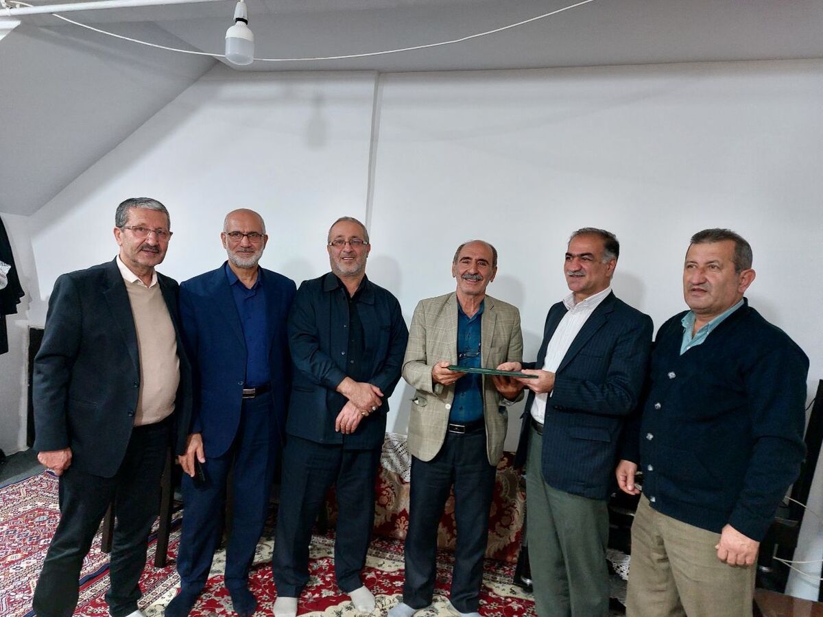 دیدار و تکریم از بازنشسته اکبر دهدار در شهرستان ساری