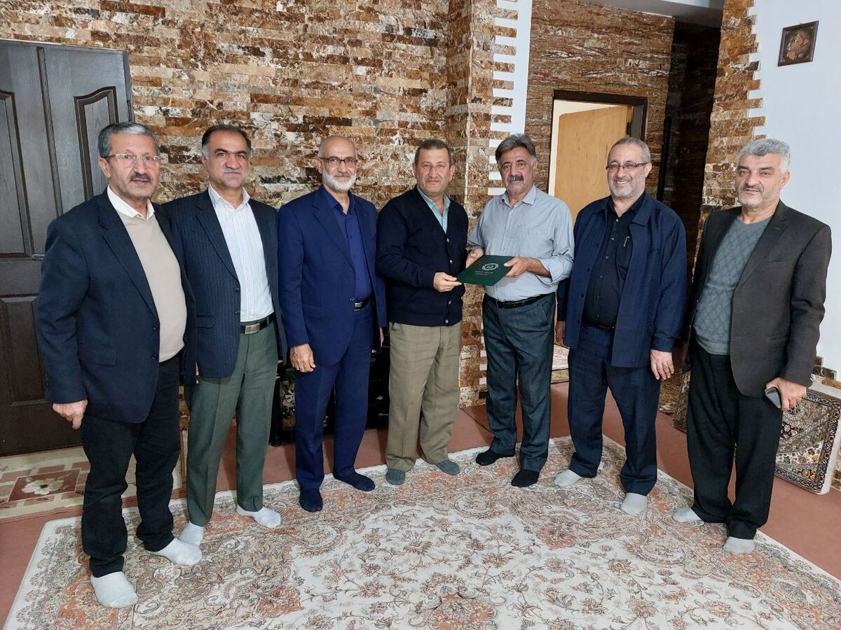 دیدار و تکریم از بازنشسته منوچهر ملایی در شهرستان ساری
