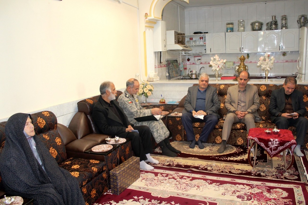 دیدار با خانواده پیشکسوتان‌متوفی شهرستان قاین