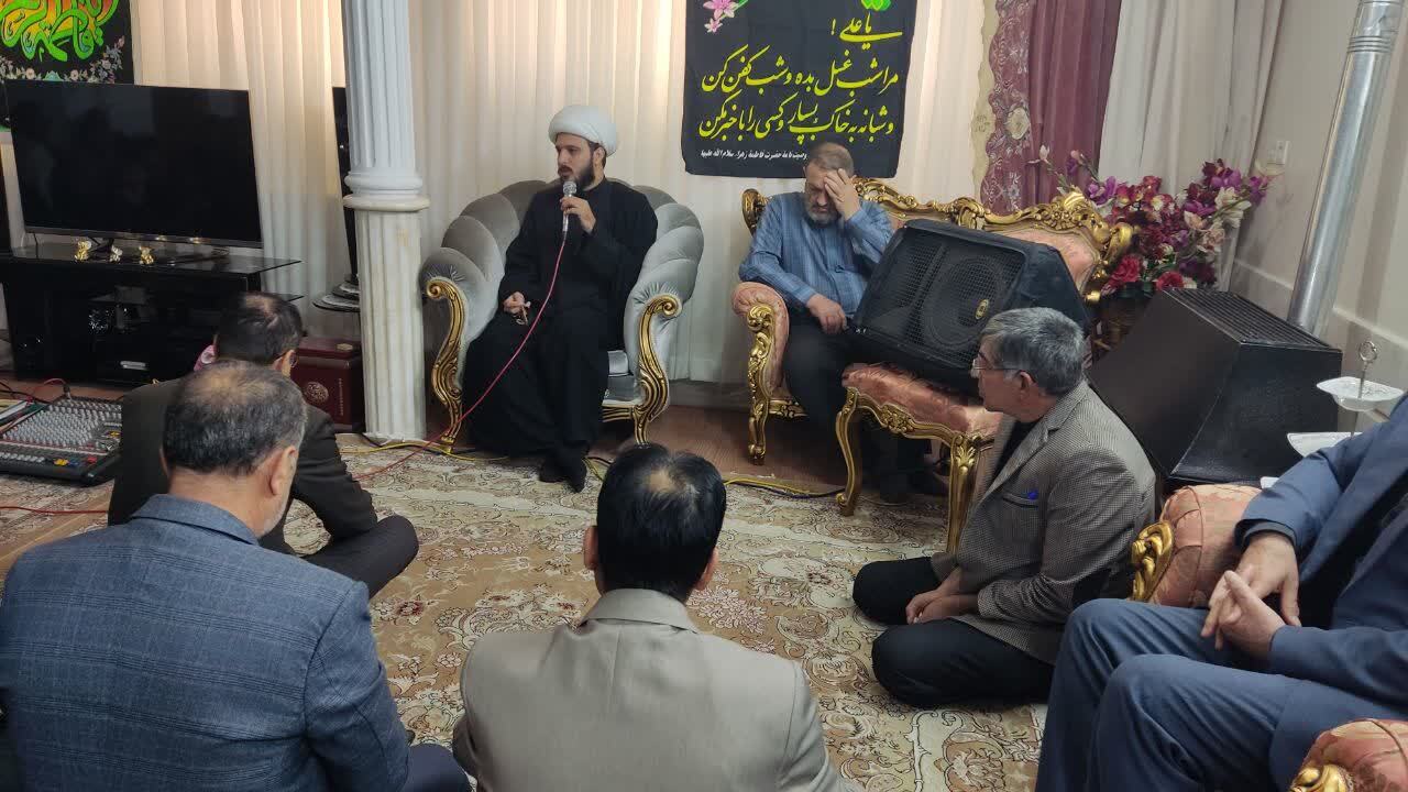 جلسه عمومی هیئت پاسداران و پیشکسوتان فراجا شرق استان تهران جلسه عمومی هیئت پاسداران و پیشکسوتان فراجا شرق استان تهران